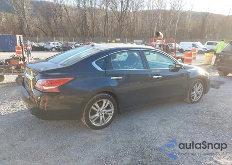 2013 Nissan Altima 3.5 Sv из США, поврежденный, VIN 1N4BL3APXDC104504